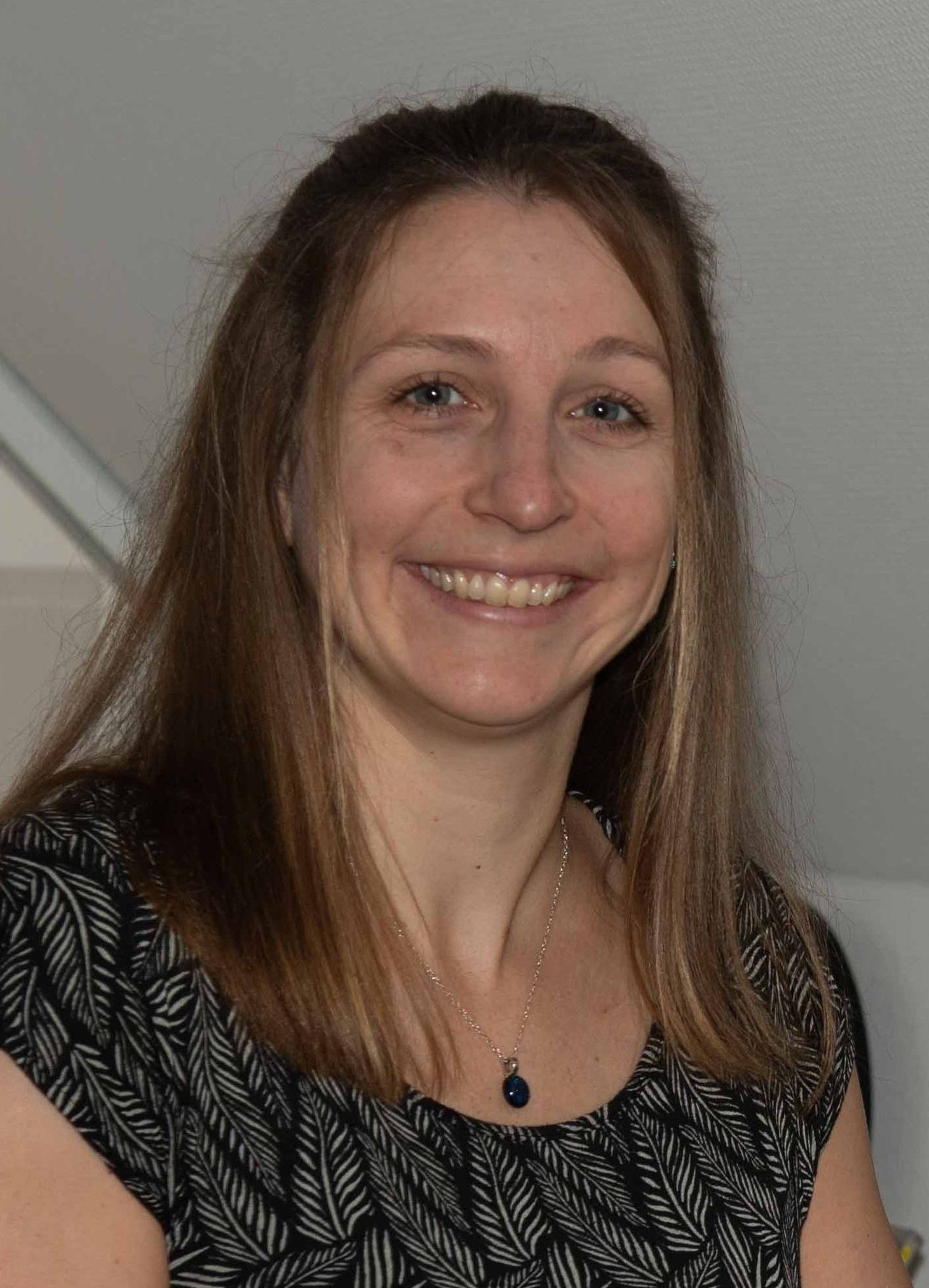 Portraitfoto von Dr. Martina Weiss